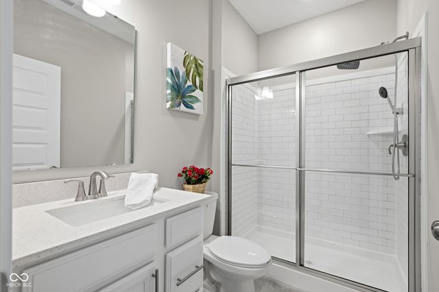 5401 W Stream Drive, Mccordsville, IN 46055