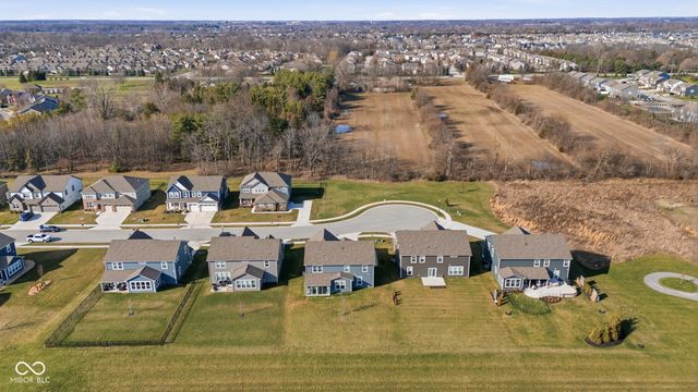 5401 W Stream Drive, Mccordsville, IN 46055