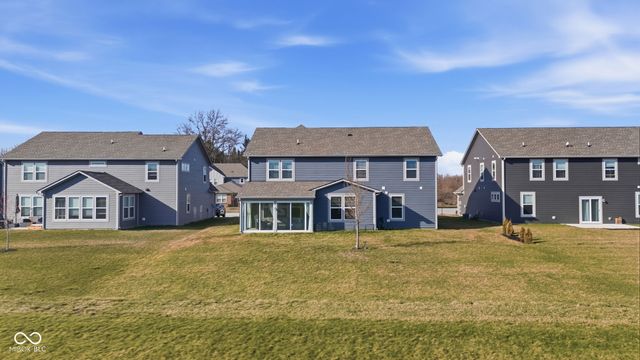 5401 W Stream Drive, Mccordsville, IN 46055