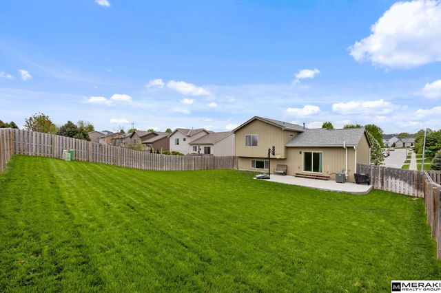 4625 N 160 Street, Omaha, NE 68116