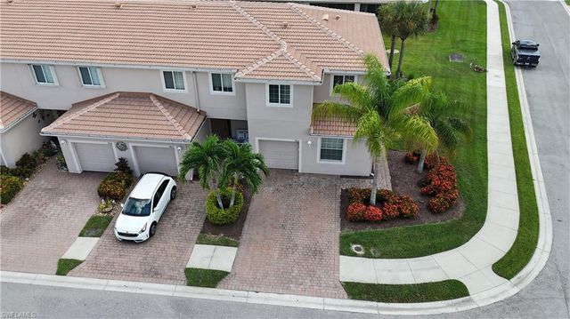 3800 Clearbrook LN, Fort Myers, FL 33966