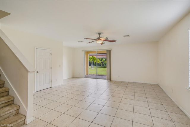 3800 Clearbrook LN, Fort Myers, FL 33966