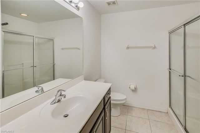 3800 Clearbrook LN, Fort Myers, FL 33966
