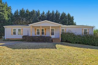165 Falcon Ridge Drive, Boiling Springs, SC 29316