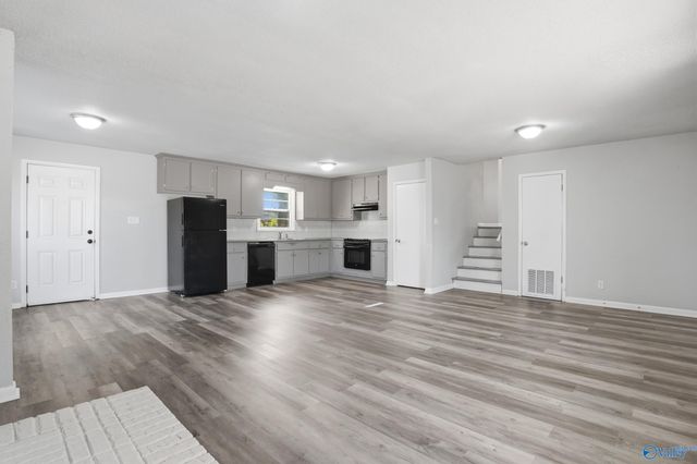 2703 Hilltop Terrace NW, Huntsville, AL 35810