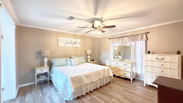 4421 Bayouside Dr, Chauvin, LA 70344