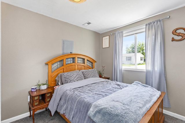 325 E Center Street, Truro, IA 50257