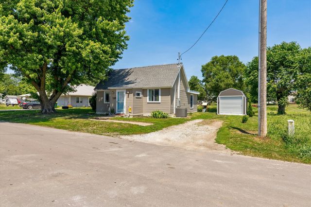 325 E Center Street, Truro, IA 50257