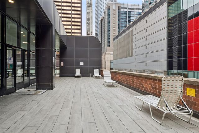211 E Ohio Street 2208, Chicago, IL 60611