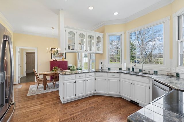 255 Lindsey Hollow Rd, Gallatin, TN 37066