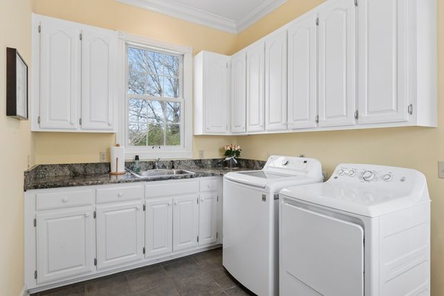 255 Lindsey Hollow Rd, Gallatin, TN 37066