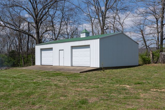 255 Lindsey Hollow Rd, Gallatin, TN 37066