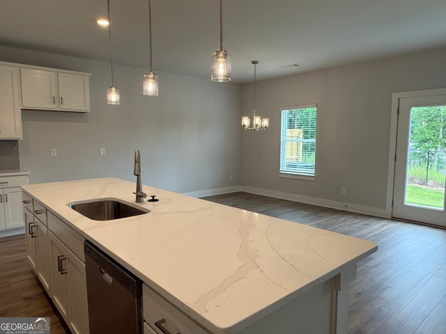 99 Maple Trail, Dawsonville, GA 30534
