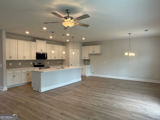 99 Maple Trail, Dawsonville, GA 30534