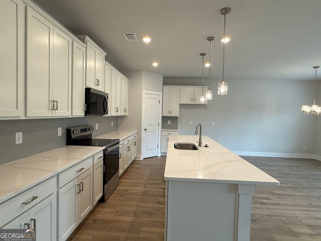 99 Maple Trail, Dawsonville, GA 30534