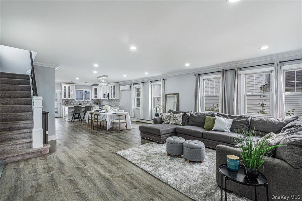 224 Oak Street, West Hempstead, NY 11552 — photo 2