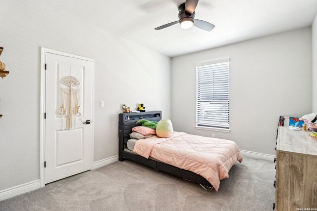 1907 peres, New Braunfels, TX 78132