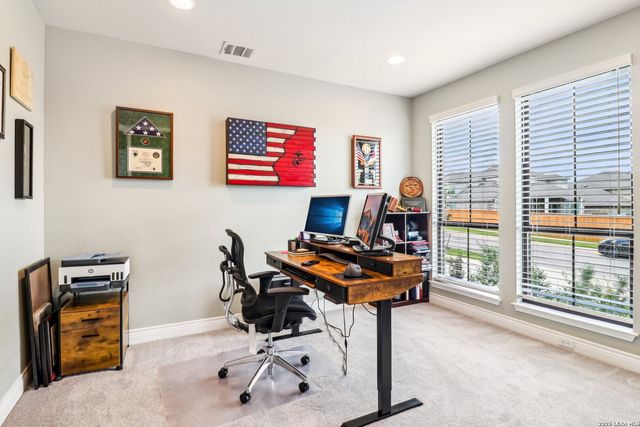 1907 peres, New Braunfels, TX 78132