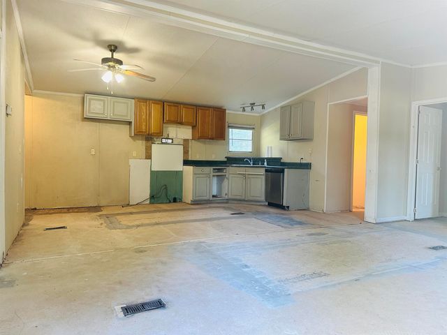 1727 Mineral Springs Rd., Conway, SC 29527