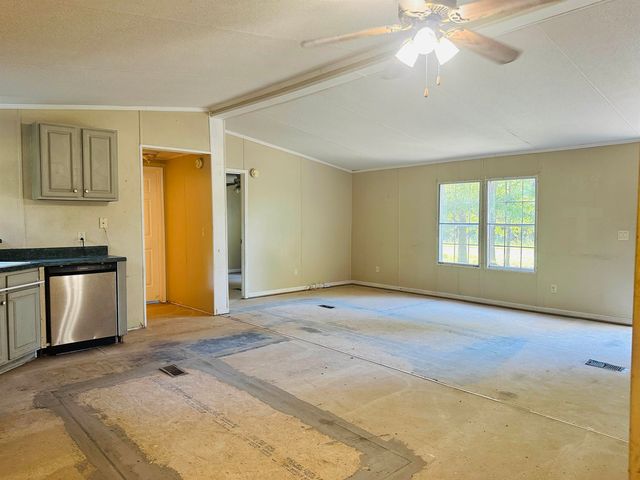 1727 Mineral Springs Rd., Conway, SC 29527