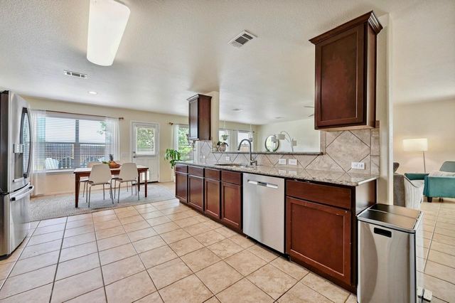 7220 Outfitter DR, Austin, TX 78744