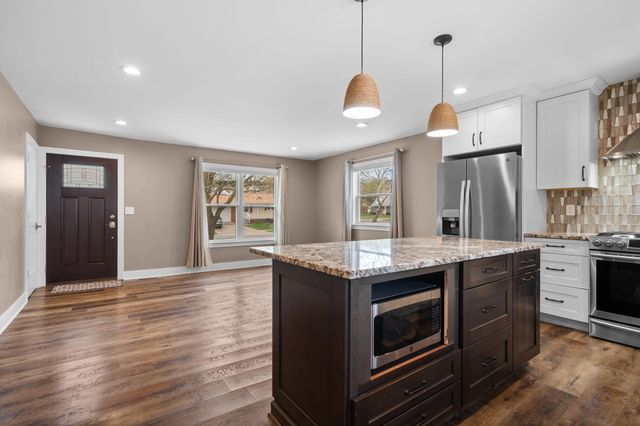 706 Leona Drive, Ann Arbor, MI 48103