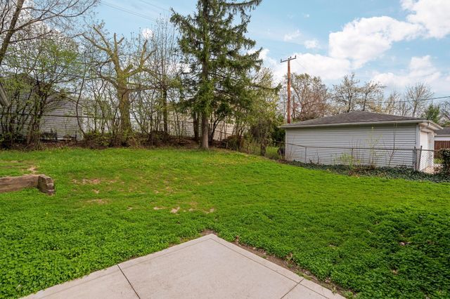 706 Leona Drive, Ann Arbor, MI 48103