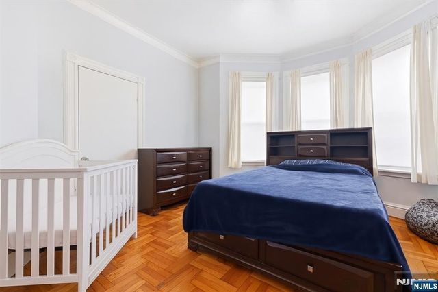 2105 New York Avenue, Union City, NJ 07087