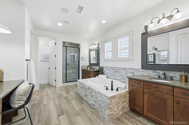 10640 Star Thistle Court, Highlands Ranch, CO 80126