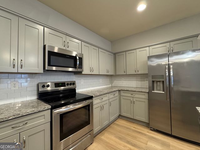 6412 Olmadison Place, South Fulton, GA 30349