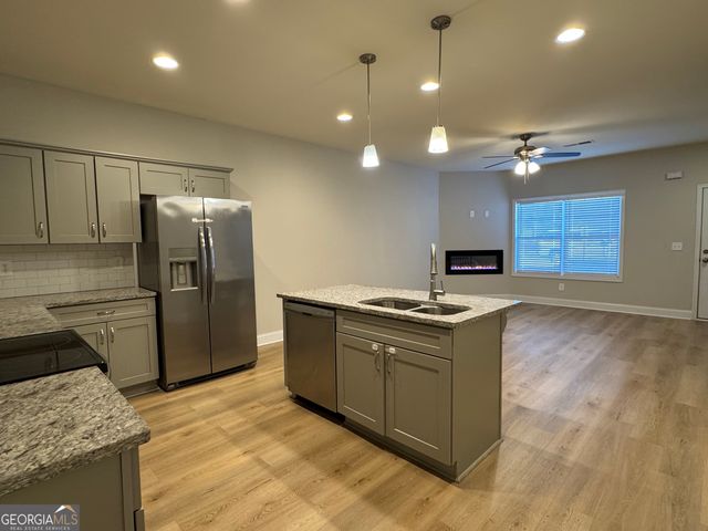 6412 Olmadison Place, South Fulton, GA 30349