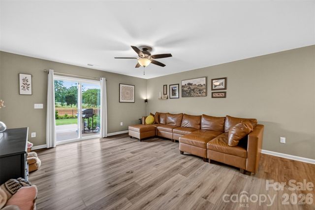2172 Trollinger Drive, Catawba, NC 28609