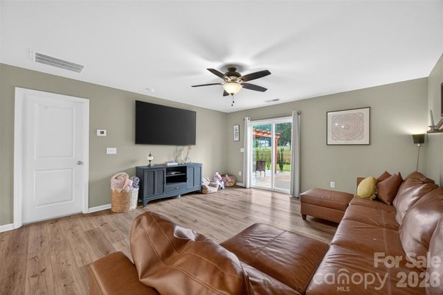 2172 Trollinger Drive, Catawba, NC 28609