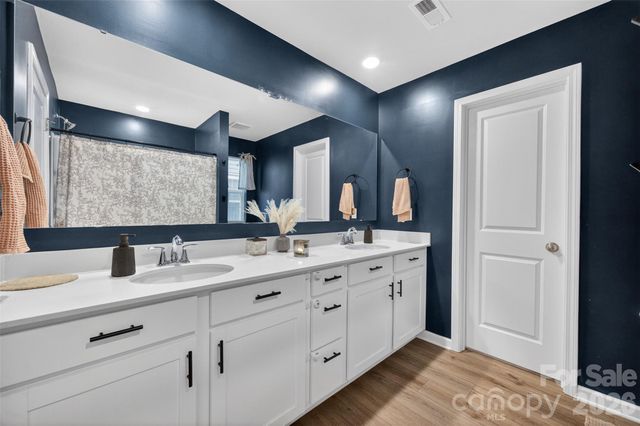 2172 Trollinger Drive, Catawba, NC 28609
