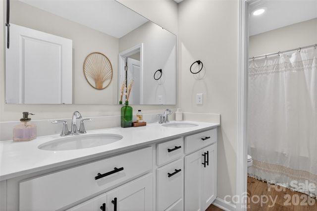 2172 Trollinger Drive, Catawba, NC 28609