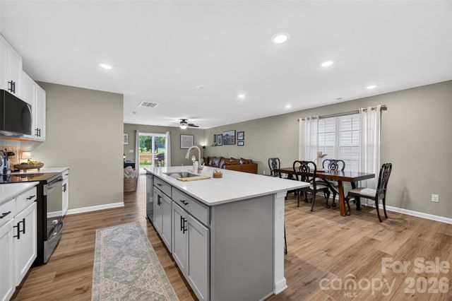 2172 Trollinger Drive, Catawba, NC 28609