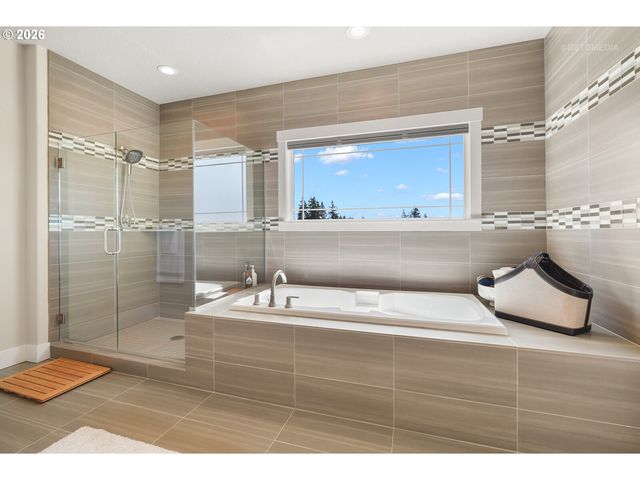 15206 Sw SEINE Dr, Tigard, OR 97224