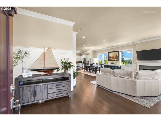 15206 Sw SEINE Dr, Tigard, OR 97224