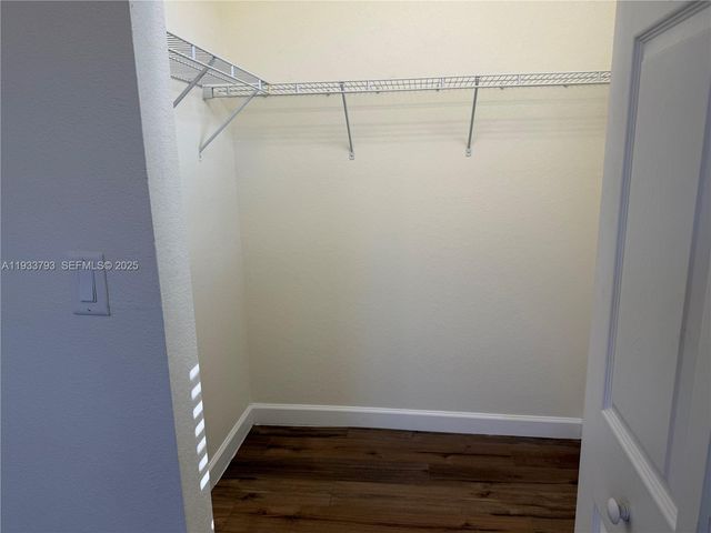 3501 W 92nd Pl, Hialeah, FL 33018