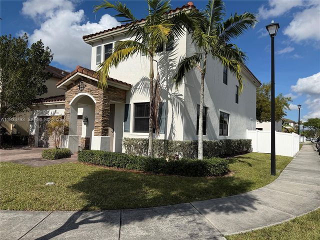 3501 W 92nd Pl, Hialeah, FL 33018