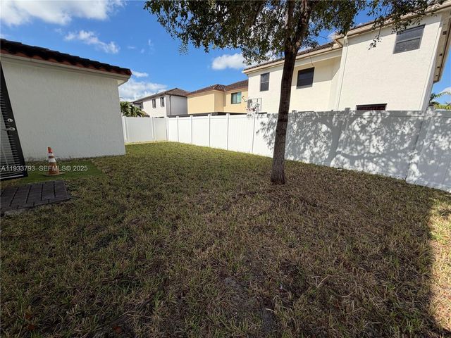 3501 W 92nd Pl, Hialeah, FL 33018