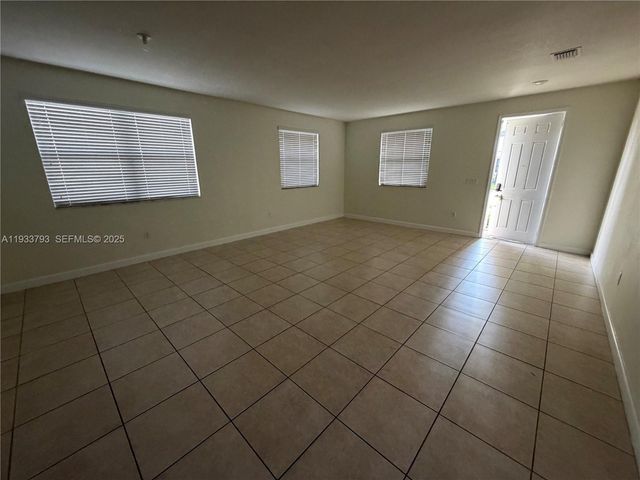 3501 W 92nd Pl, Hialeah, FL 33018