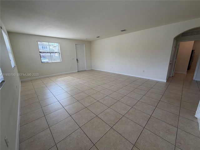 3501 W 92nd Pl, Hialeah, FL 33018