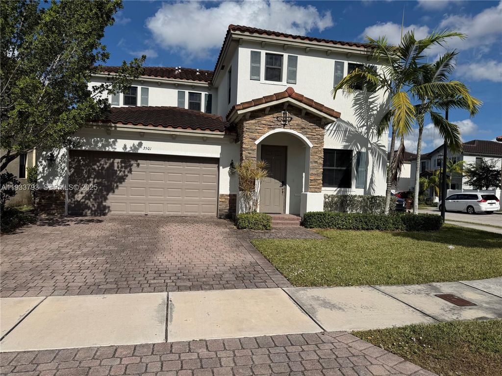 3501 W 92nd Pl, Hialeah, FL 33018