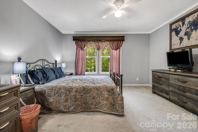 118 Bartram Way, Black Mountain, NC 28711