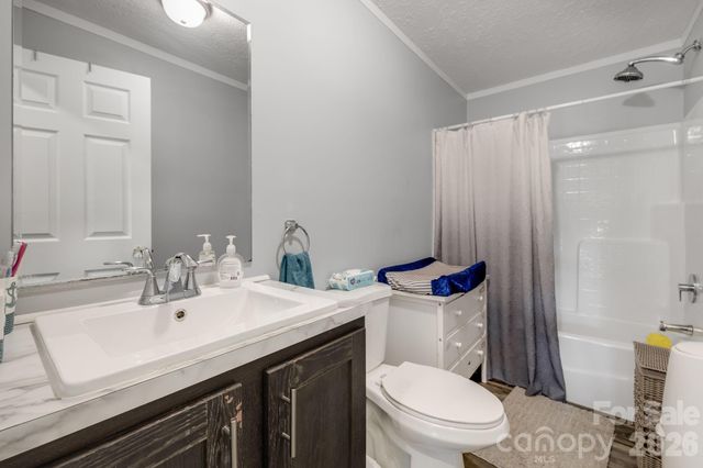 118 Bartram Way, Black Mountain, NC 28711