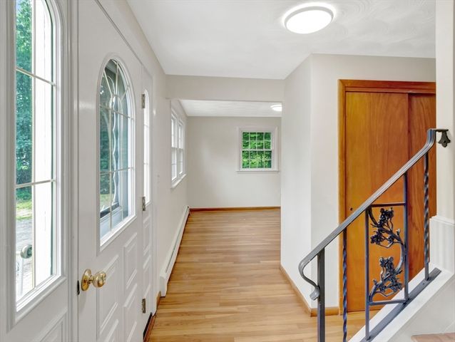 30 Keans Road, Burlington, MA 01803