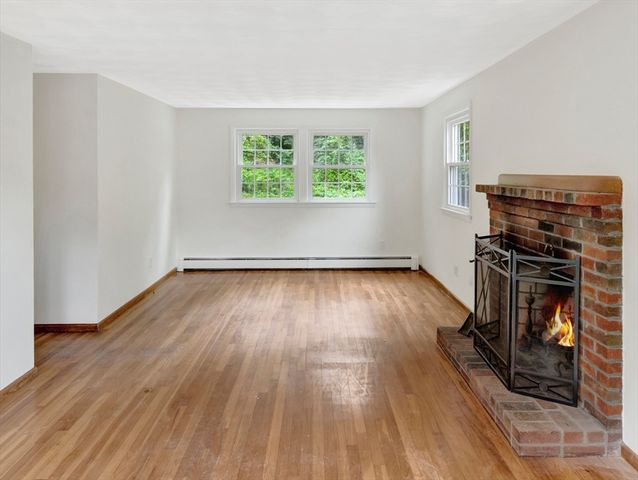 30 Keans Road, Burlington, MA 01803