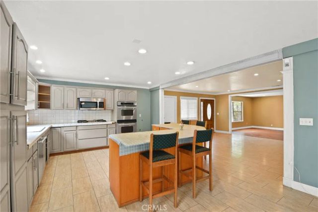 20303 Wardham, Lakewood, CA 90715
