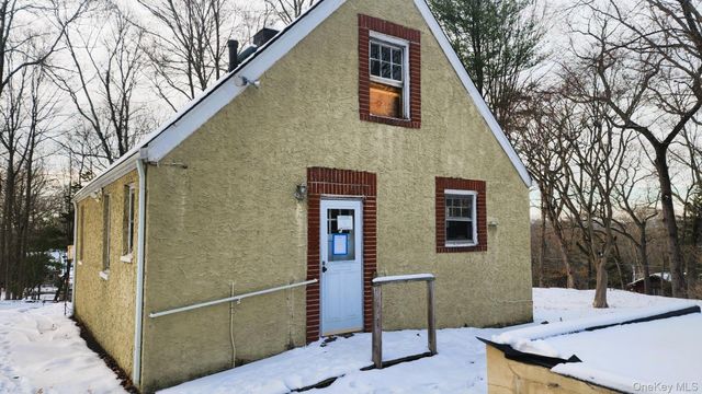 19 Whittier Hills Road, North Salem, NY 10560